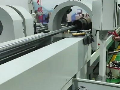 HTS5000型高速臥式深孔珩磨機工作狀態(tài)